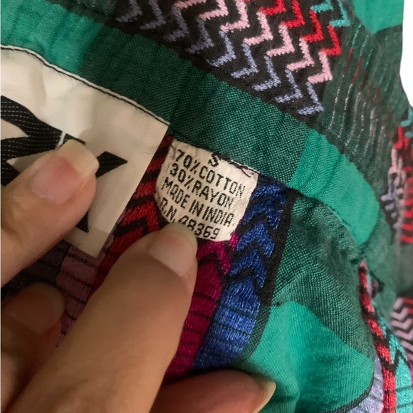 Vintage 90’s multi colored midi skirt with pockets size small - Picture 8 of 8